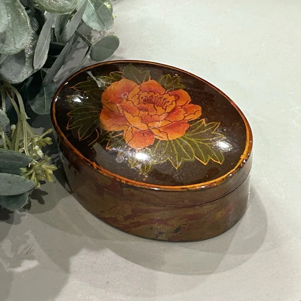 Vintage‎ Cabbage Rose Painted Trinket Box With Lid